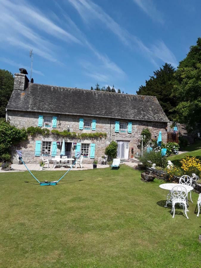 Bed and Breakfast Moulin De La Civiere Kergrist-Moelou Exterior foto